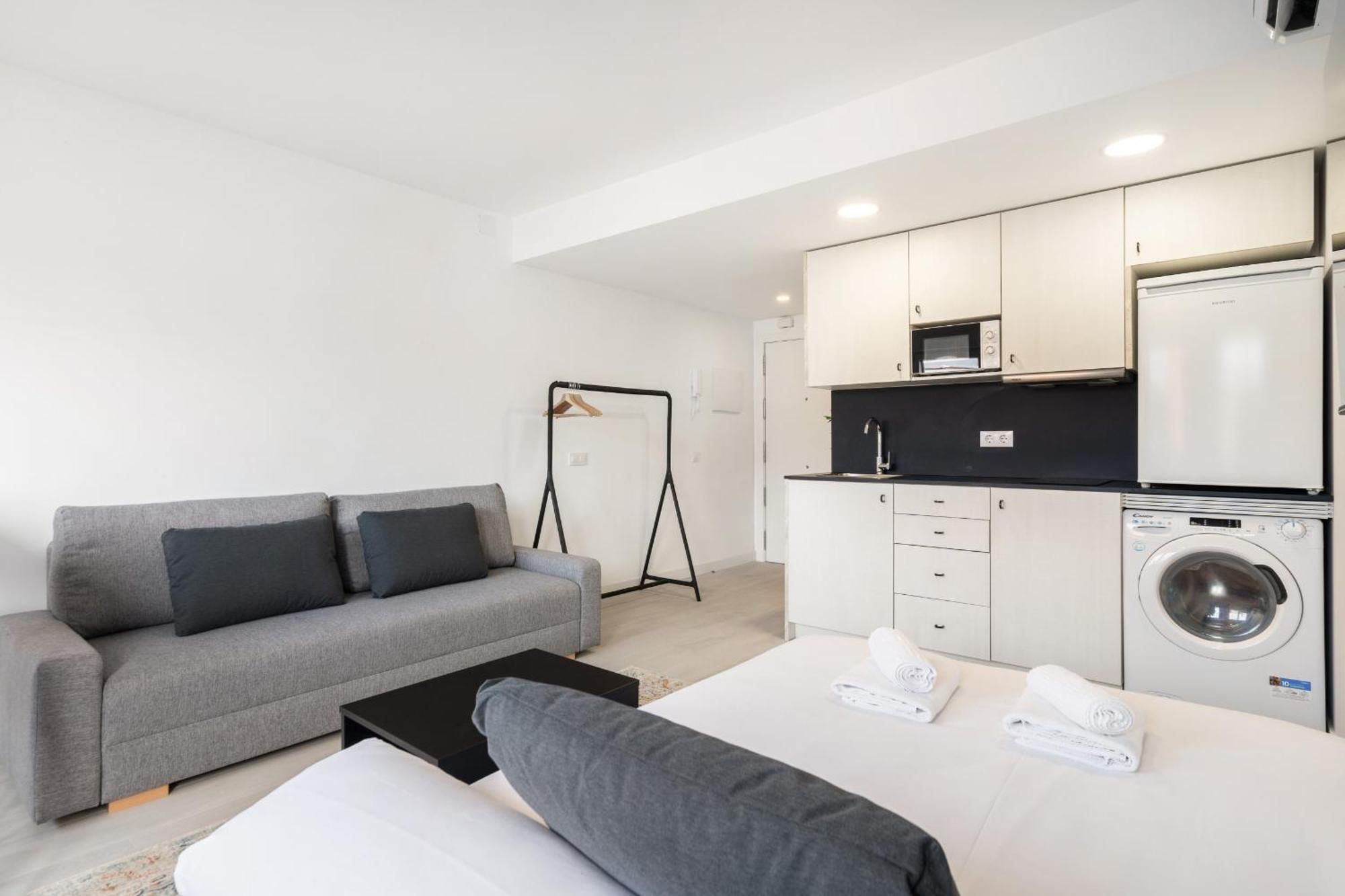 Madrid Riverside Studios Con Parking Incluido Alquiler Temporal Exterior photo